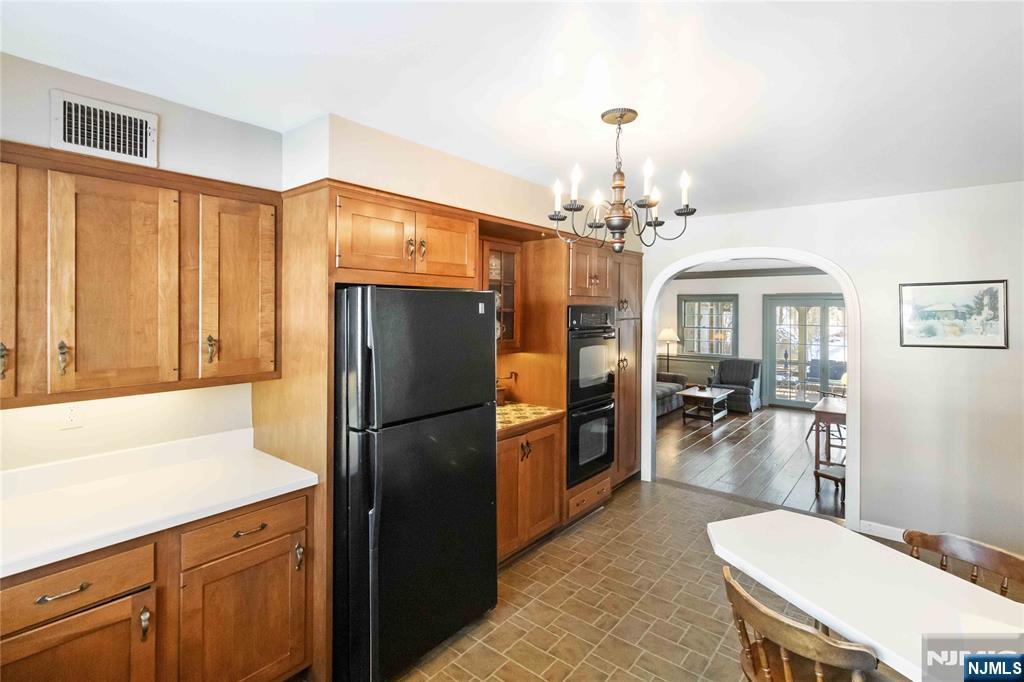 property viewer photo 9
