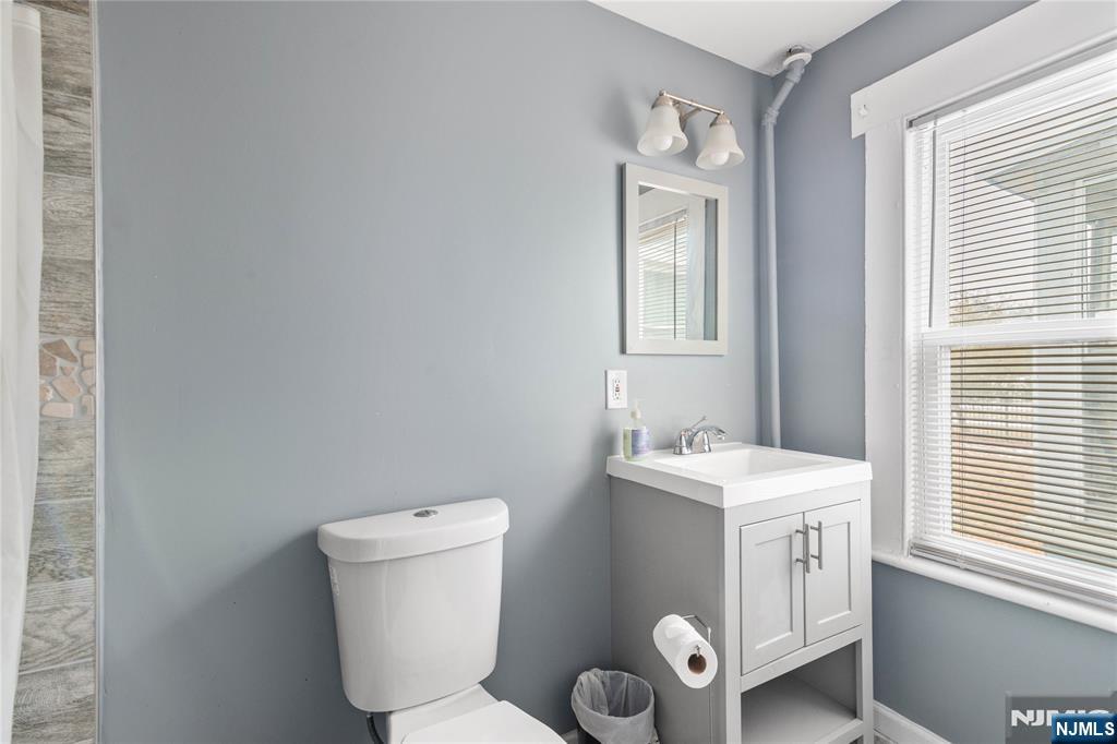 property viewer photo 15