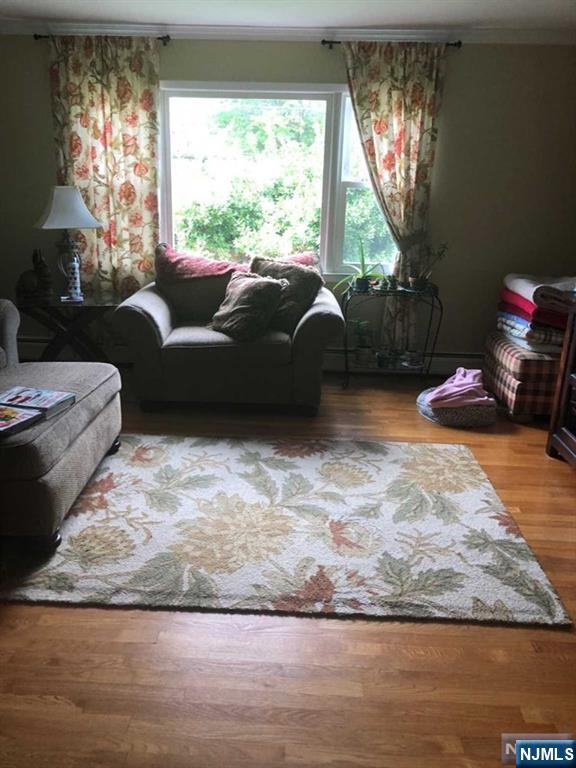 property viewer photo 1