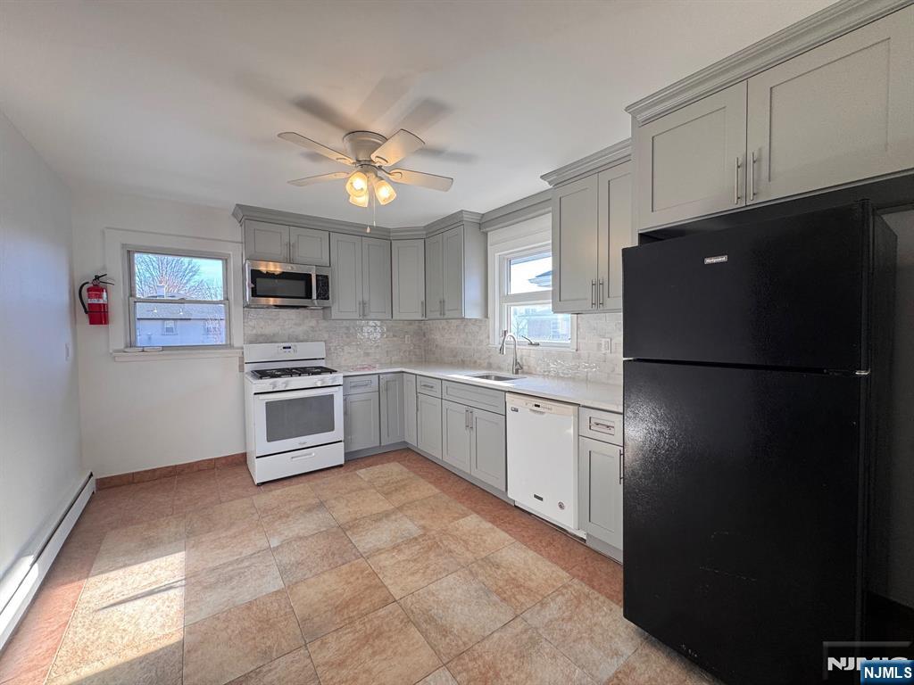 property viewer photo 4