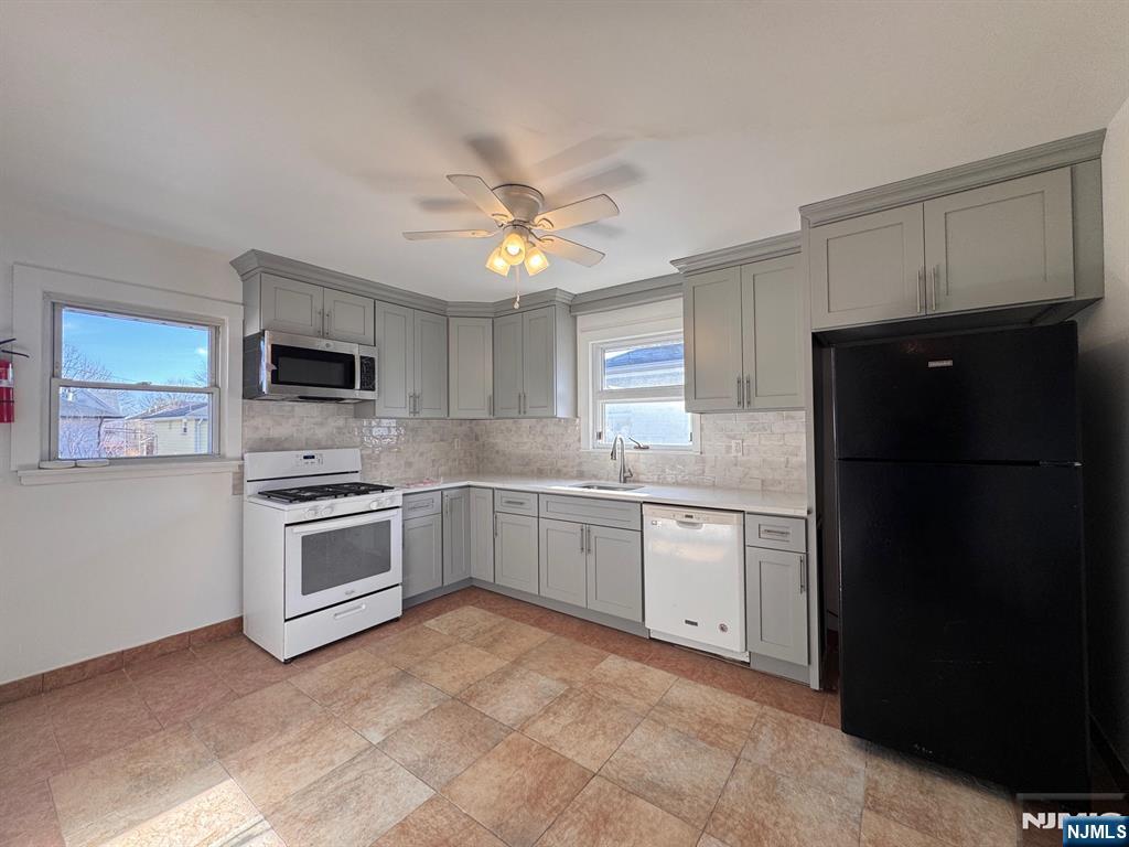 property viewer photo 6