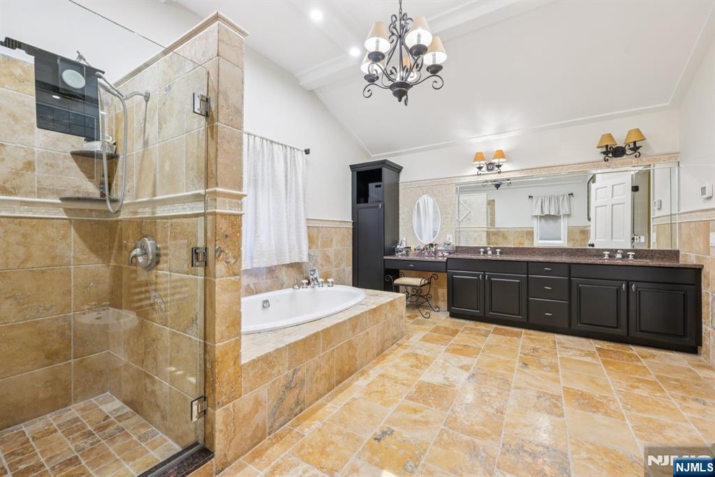 property viewer photo 16