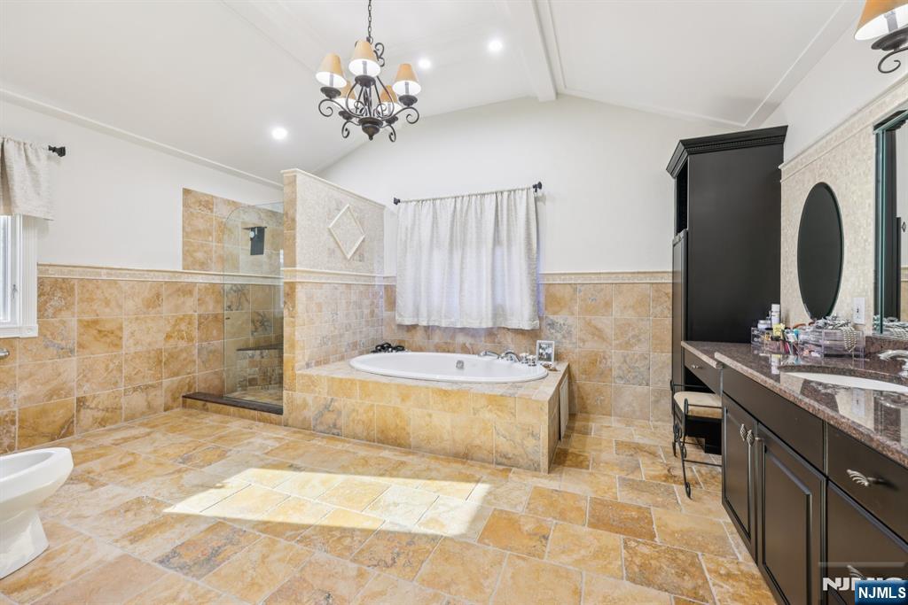property viewer photo 17