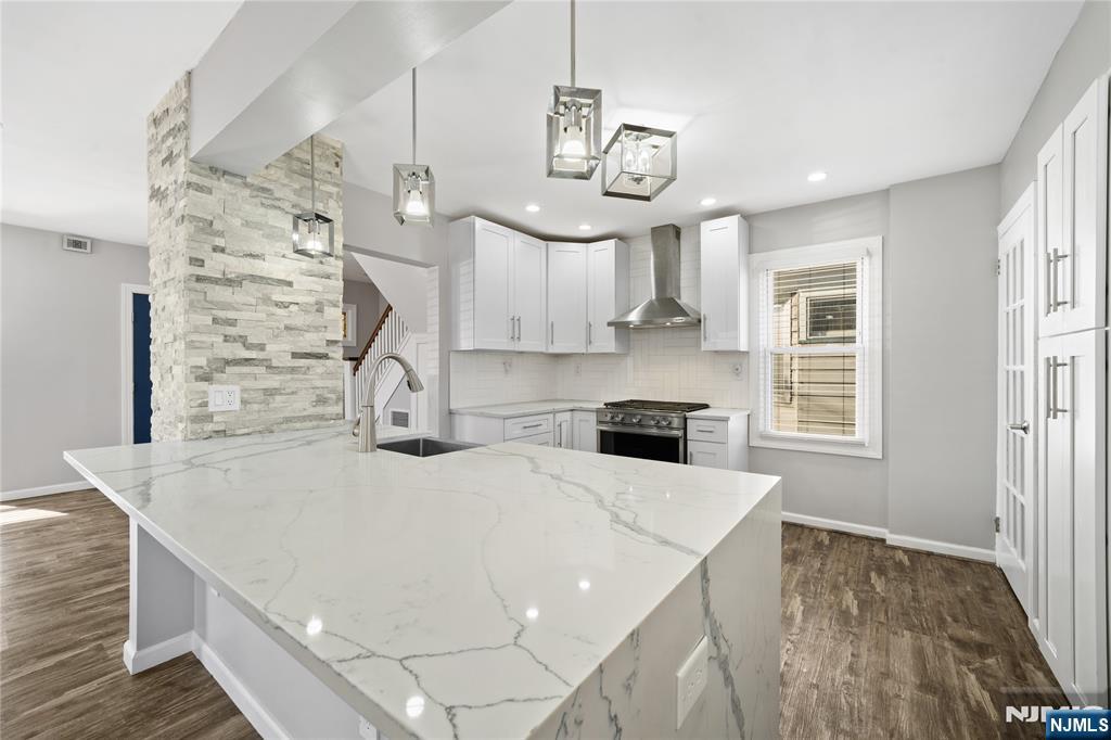 property viewer photo 11