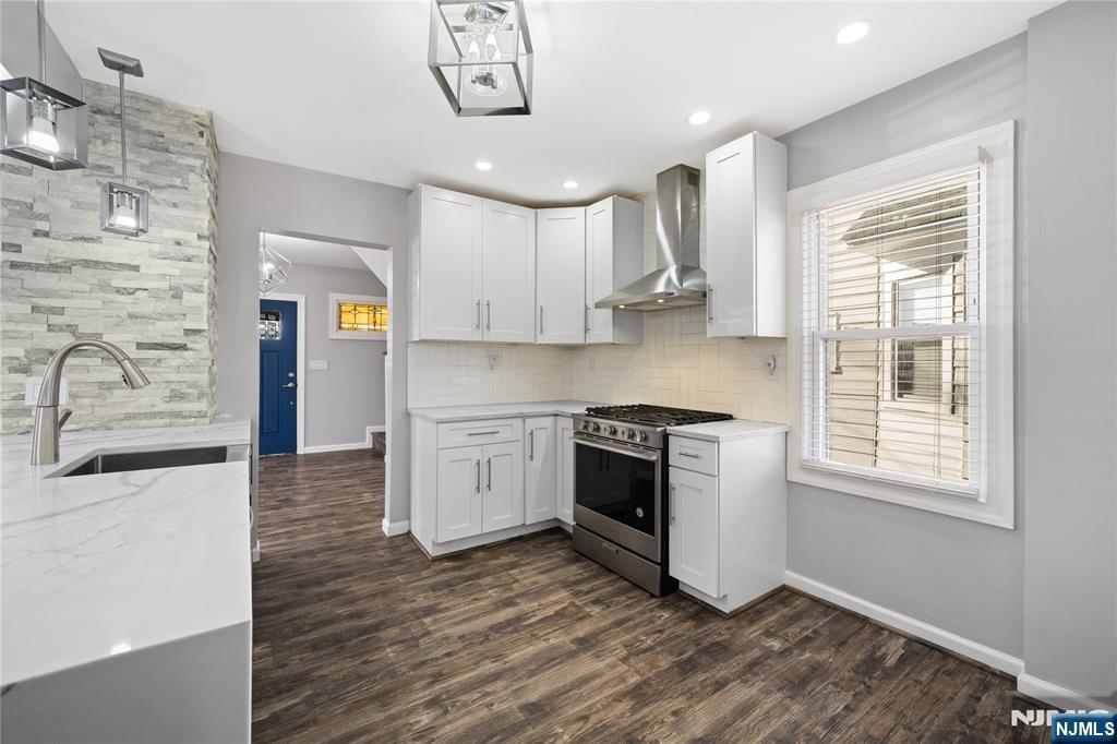 property viewer photo 9