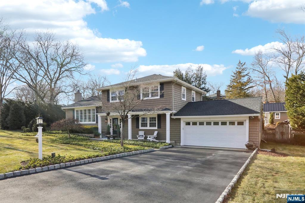 property viewer photo 1