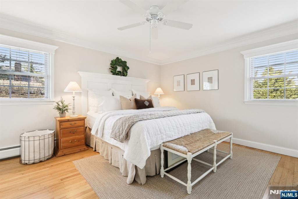 property viewer photo 24