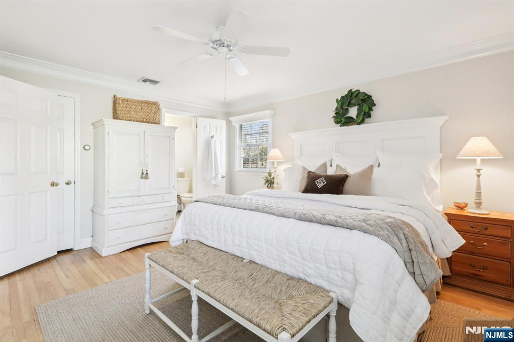 property viewer photo 25