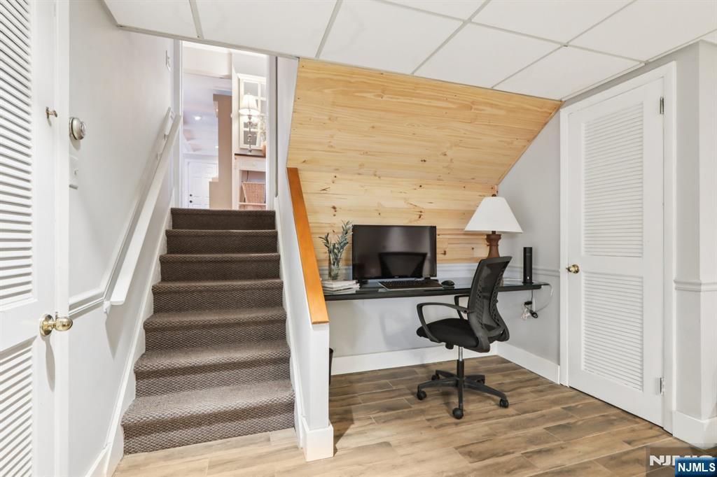 property viewer photo 30