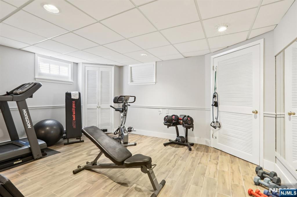 property viewer photo 33