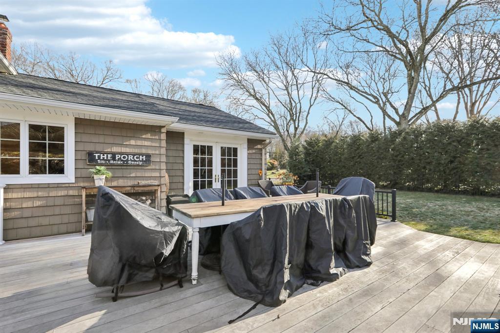 property viewer photo 37