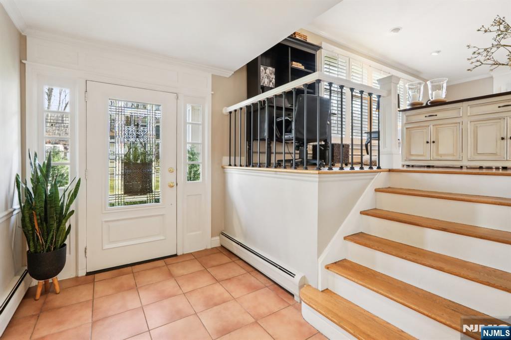 property viewer photo 4