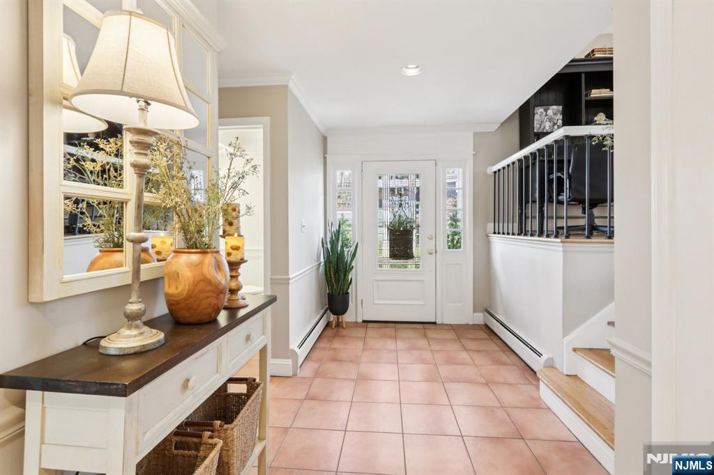 property viewer photo 5
