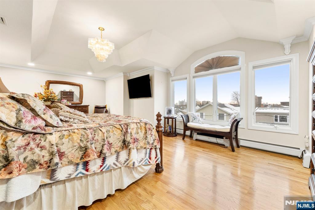 property viewer photo 21