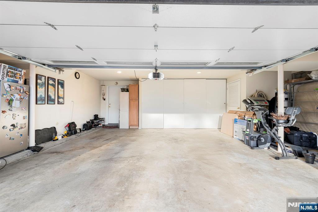 property viewer photo 38