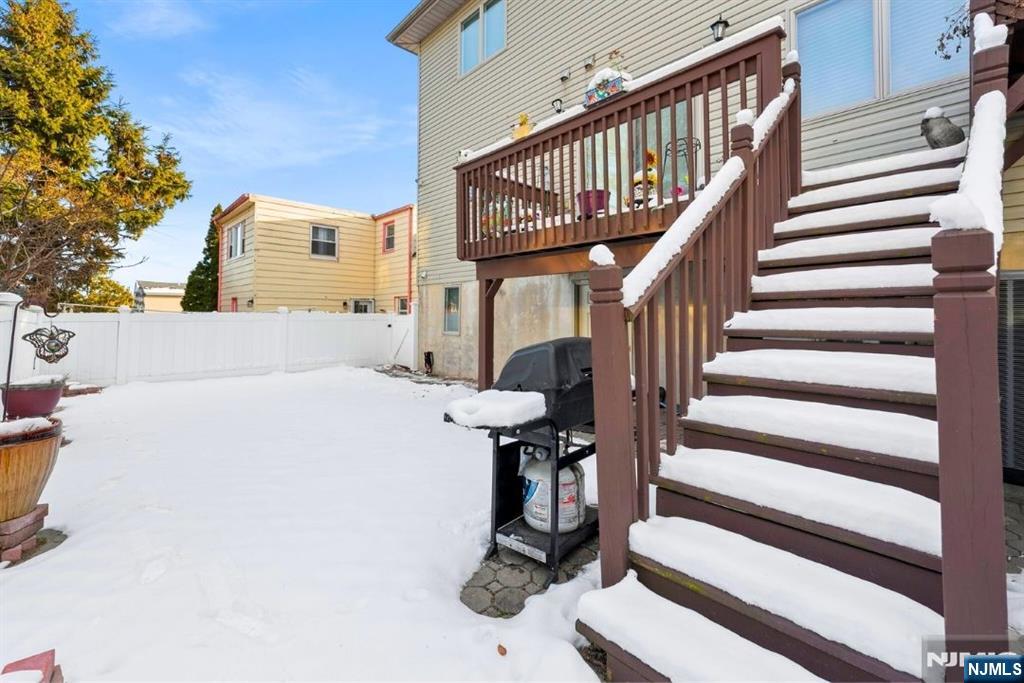 property viewer photo 45