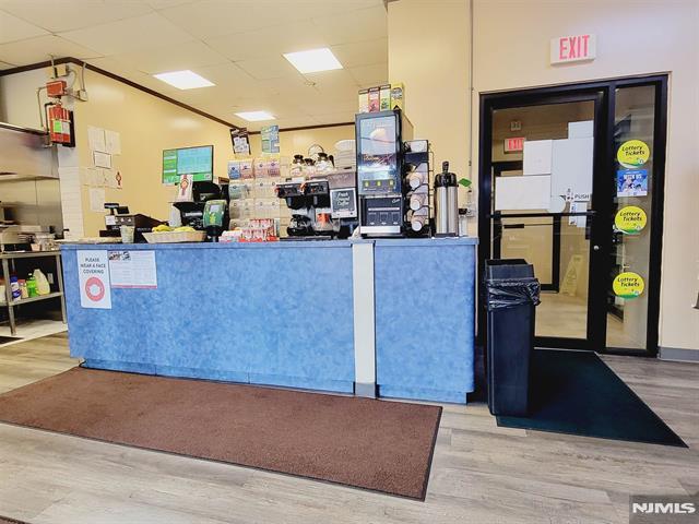 property viewer photo 23