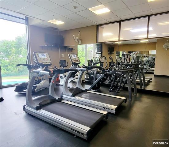 property viewer photo 25