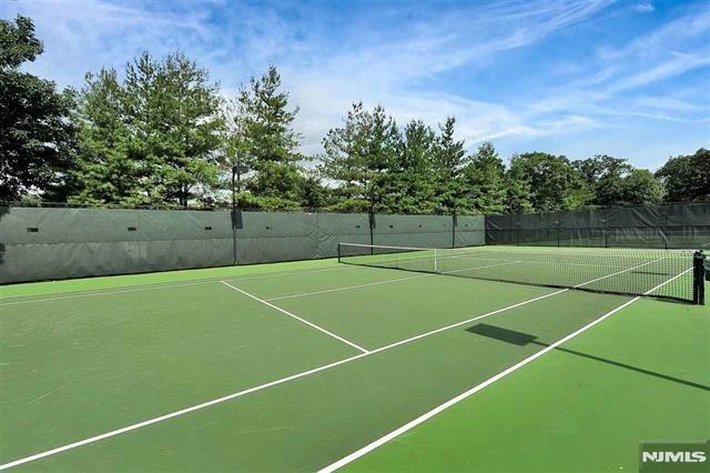 property viewer photo 27