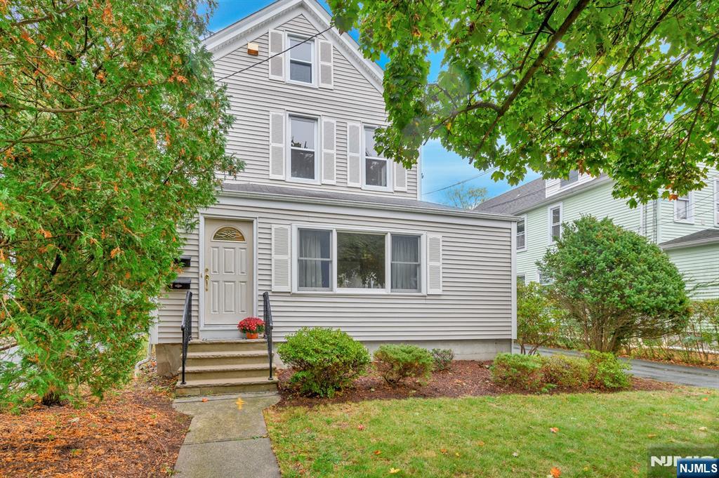 main property photo 0