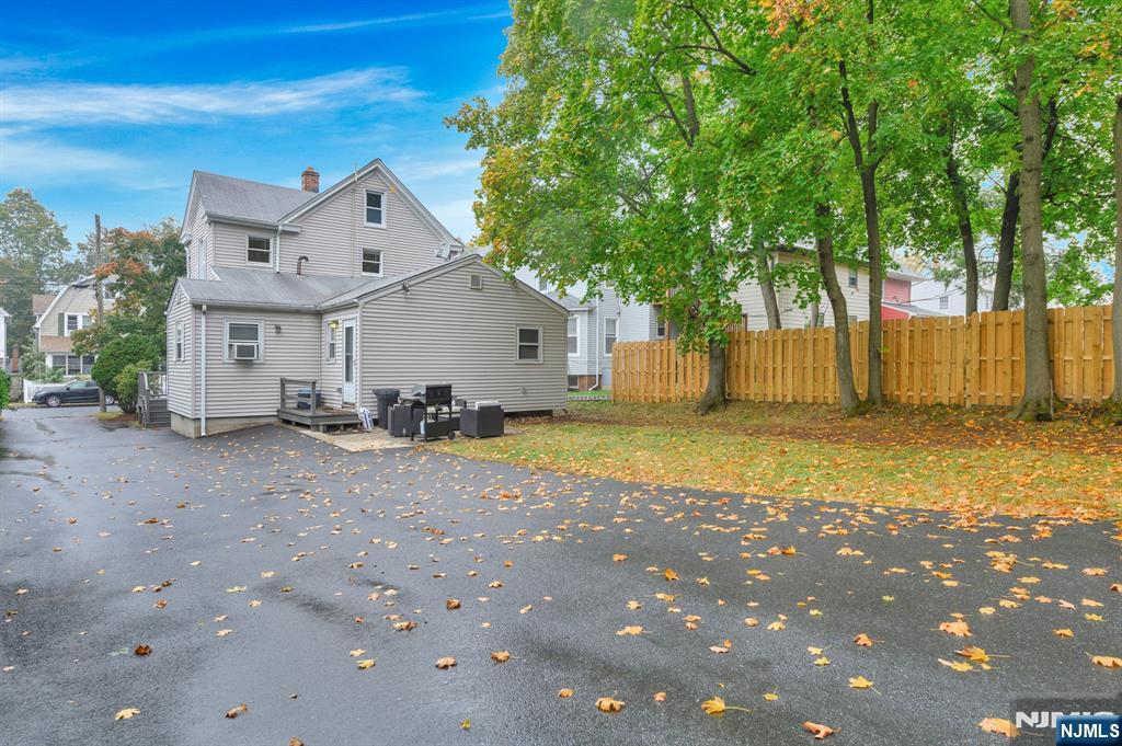 property viewer photo 15