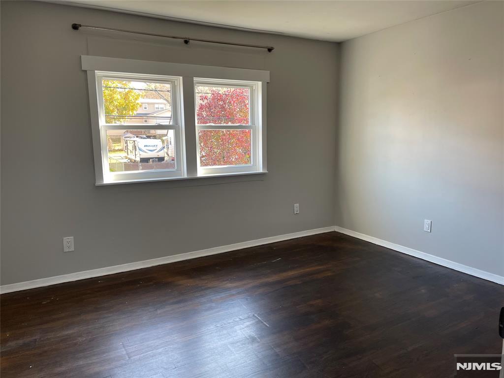 property viewer photo 14