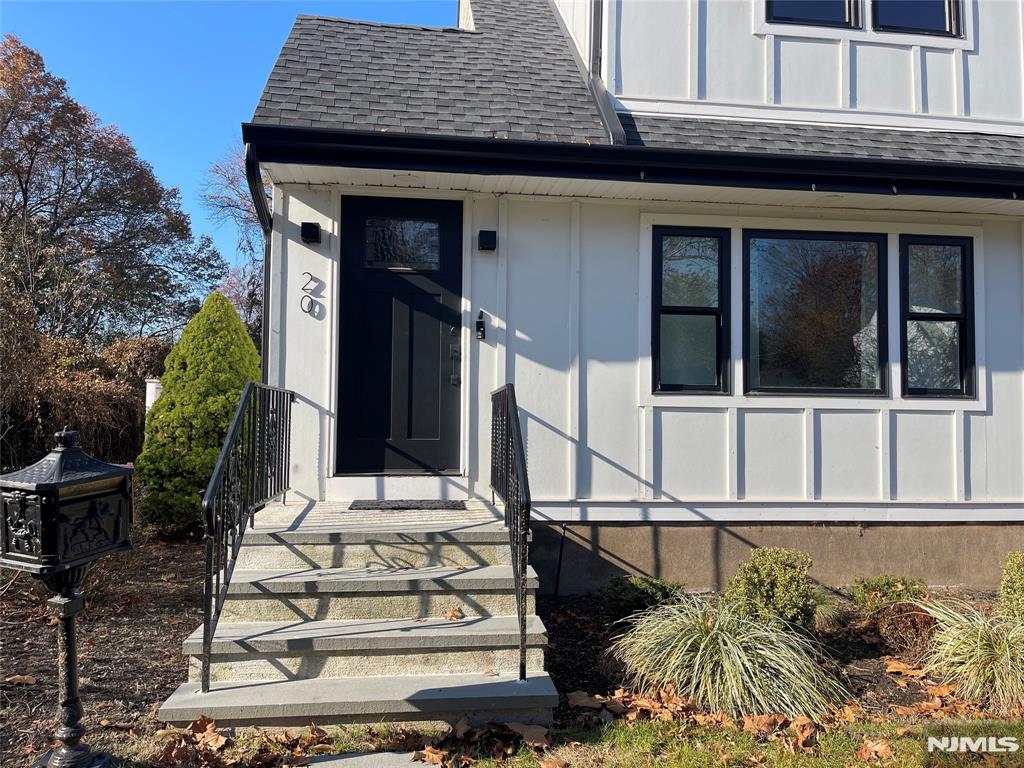 property viewer photo 19