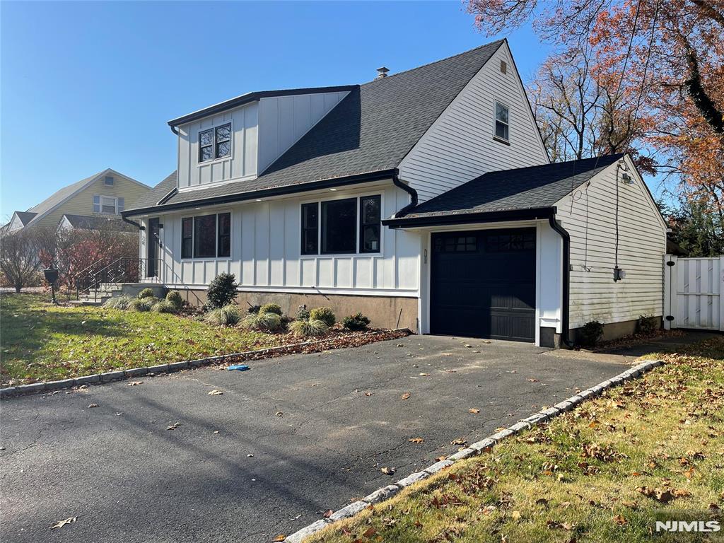 property viewer photo 24