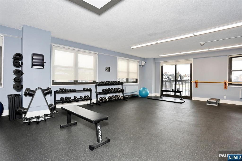 property viewer photo 21