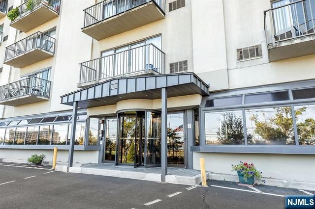 property viewer photo 18
