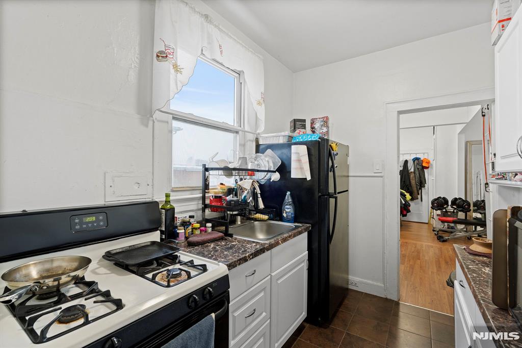 property viewer photo 26