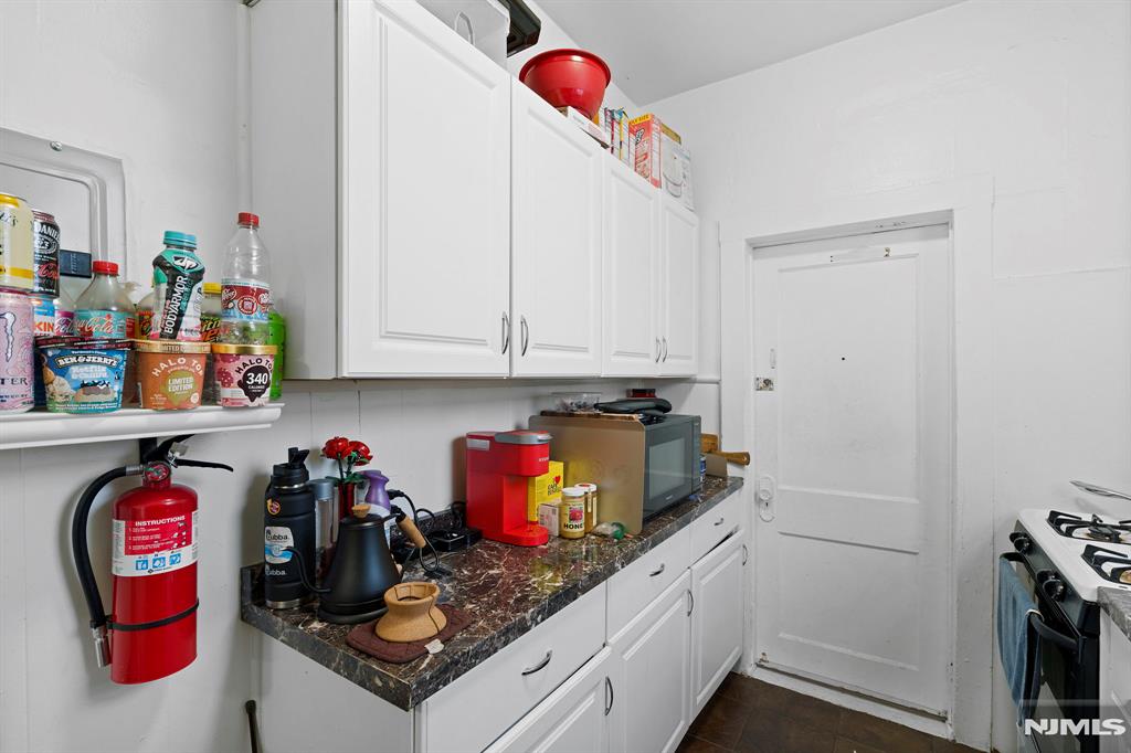 property viewer photo 27