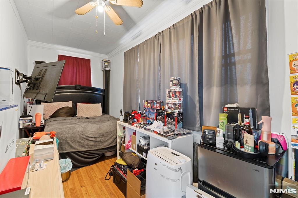 property viewer photo 31