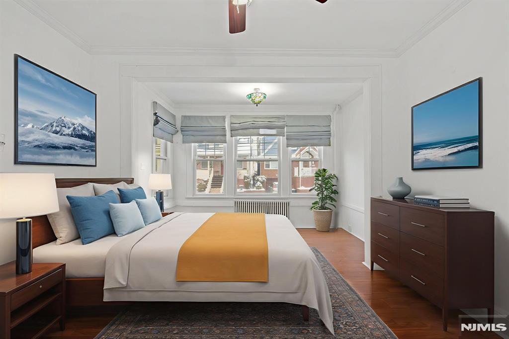 property viewer photo 7