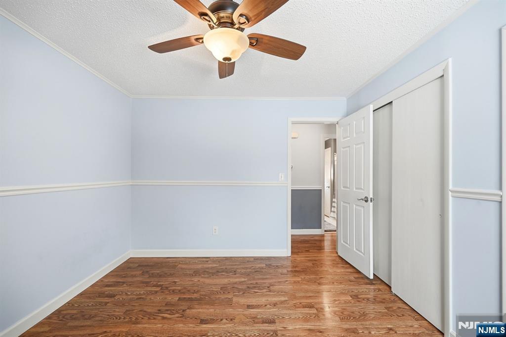 property viewer photo 10