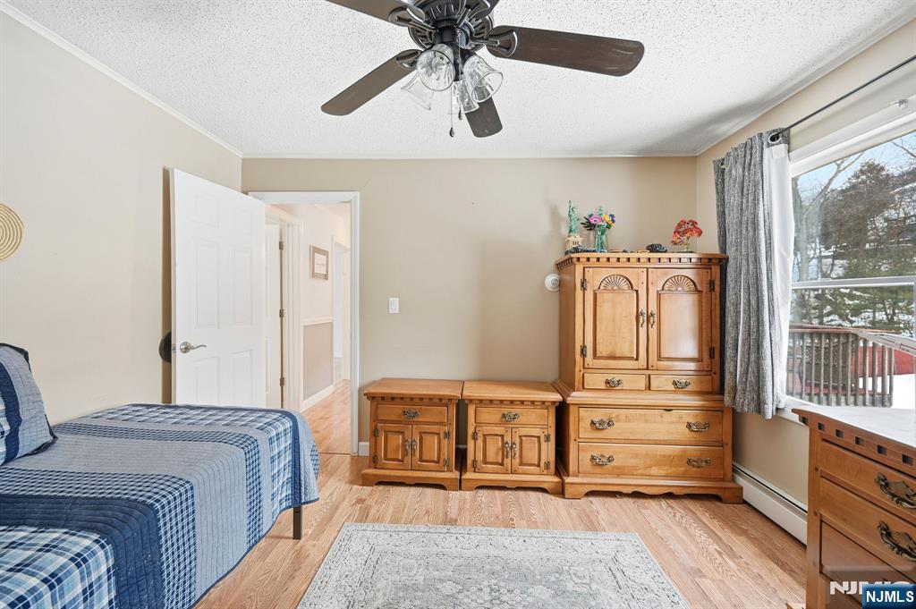 property viewer photo 7