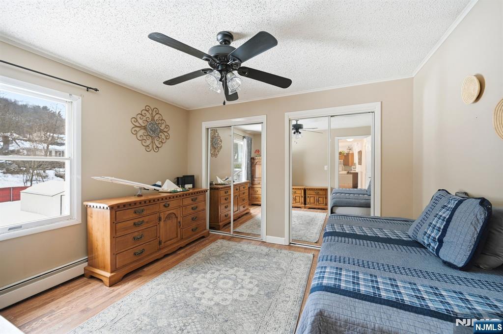 property viewer photo 8