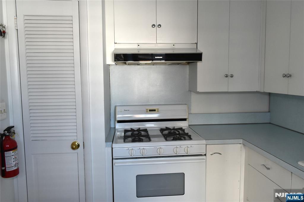property viewer photo 15