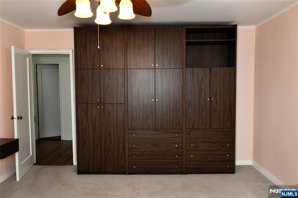 property viewer photo 22