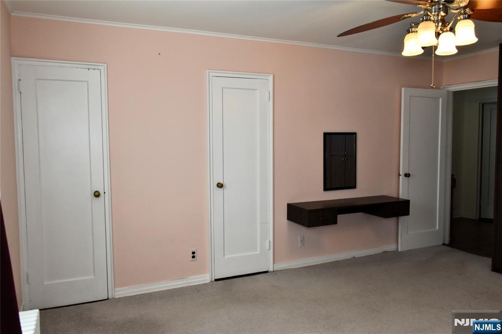 property viewer photo 25