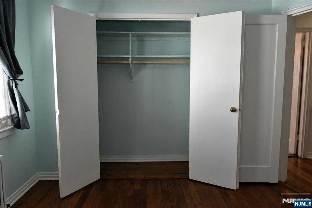 property viewer photo 31