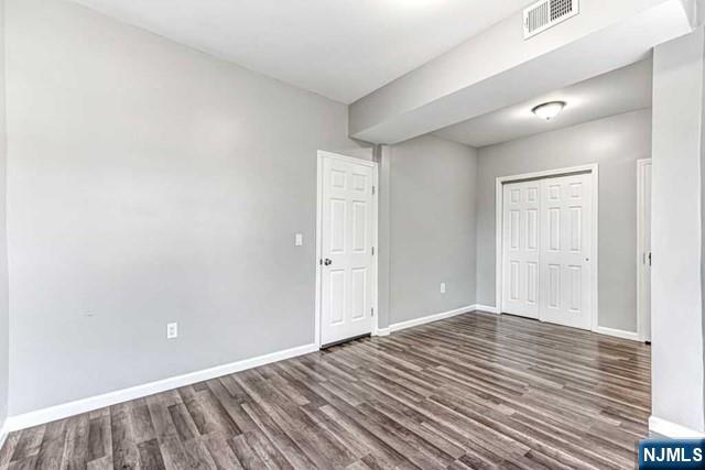 property viewer photo 2