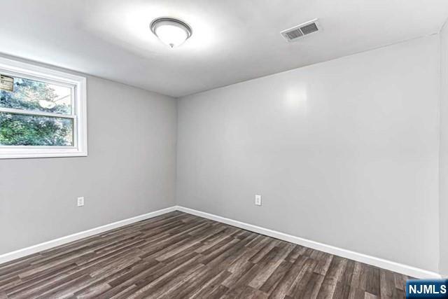 property viewer photo 7