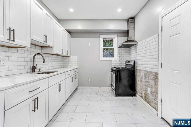 property viewer photo 9