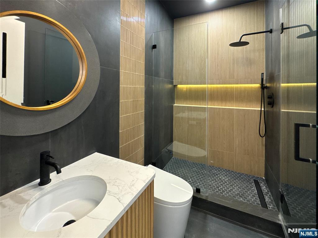 property viewer photo 14