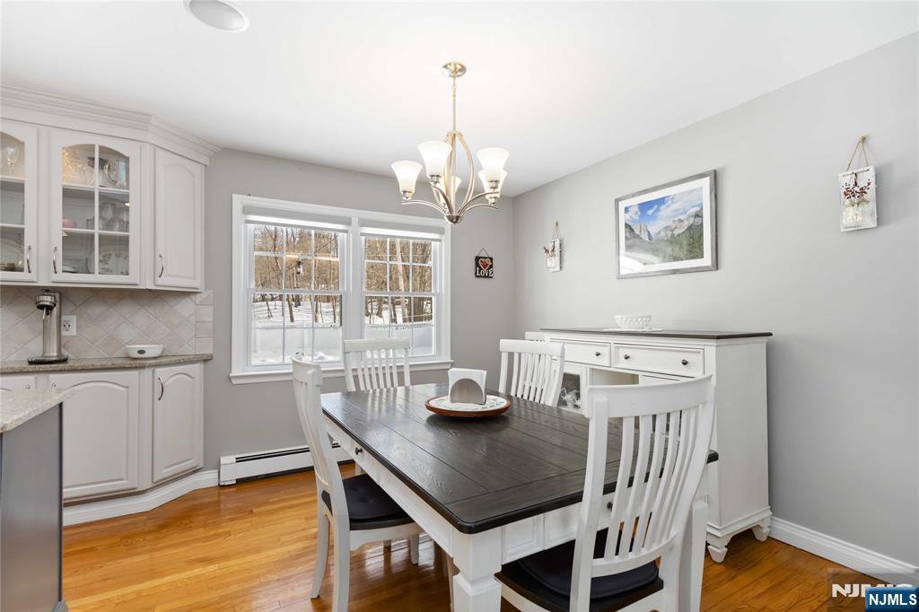 property viewer photo 12