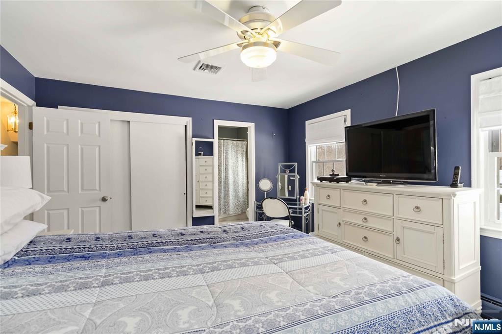 property viewer photo 22