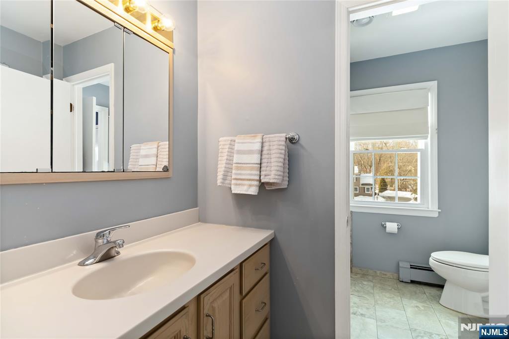 property viewer photo 26