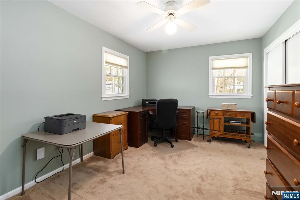 property viewer photo 30