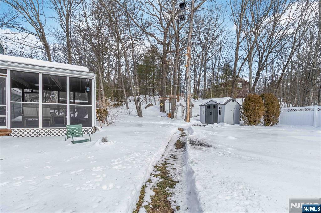 property viewer photo 40